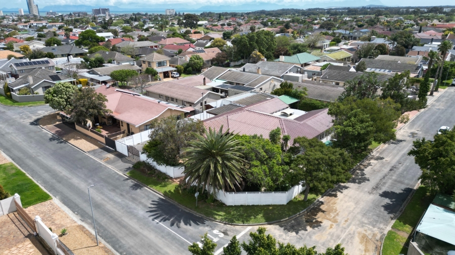 4 Bedroom Property for Sale in Goedehoop Western Cape